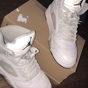 Jordan 5 retro metallic white